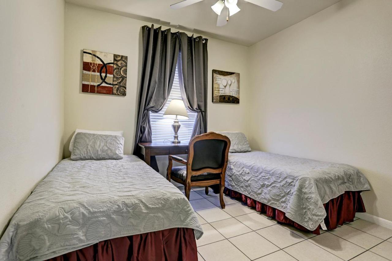 Villa Corporate 2 Bedroom Suite Furnished Condo Houston Exterior foto